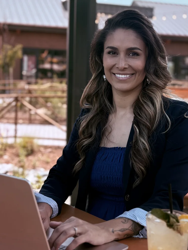 Cassondra Sells, Arvada Colorado independent insurance broker and former moving company owner